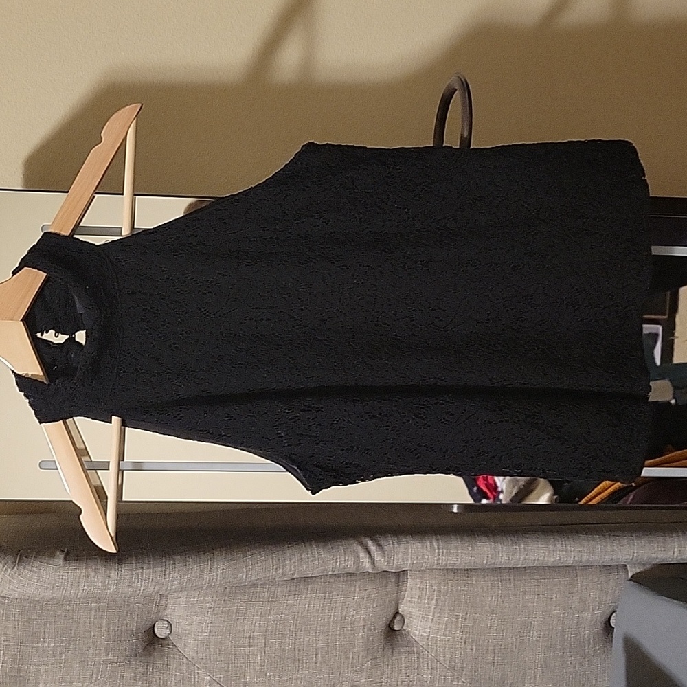 Medium express black lace top